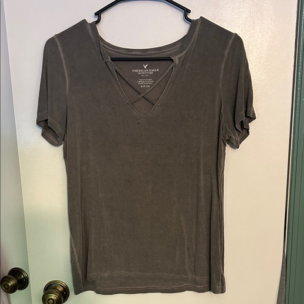 American Eagle Outfitters Women's Charcoal V-Neck Tee